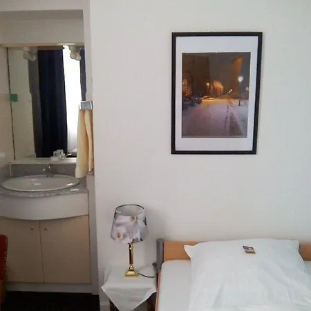 Zur Post Hotel 3*