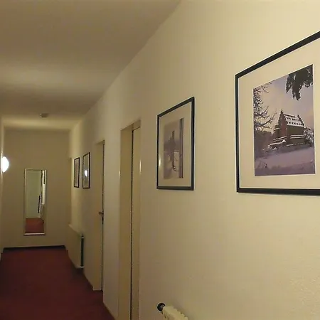 Hotel Zur Post 3*